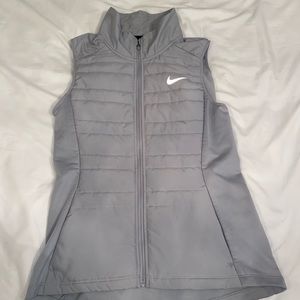 Nike Essentials Running Vest